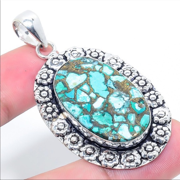 Jewelry - Cooper turquoise pendant